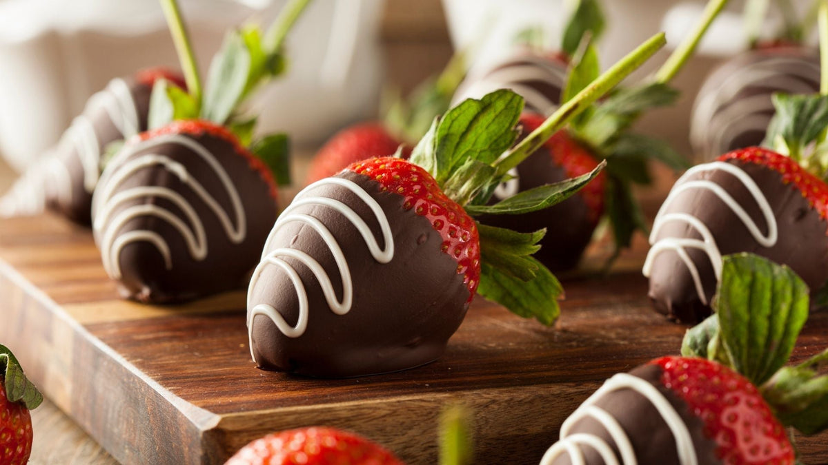Collagen Chocolate Dipped Strawberries